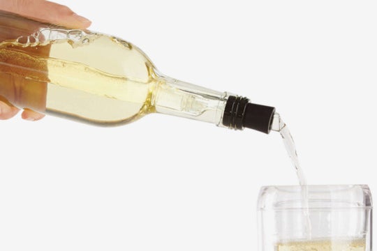 Corkcicle Pour.